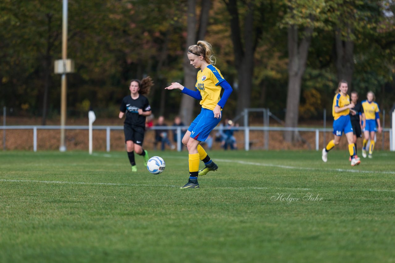 Bild 126 - wBJ MSG Steinhorst-Krummesse - VfL Pinneberg : Ergebnis: 2:0